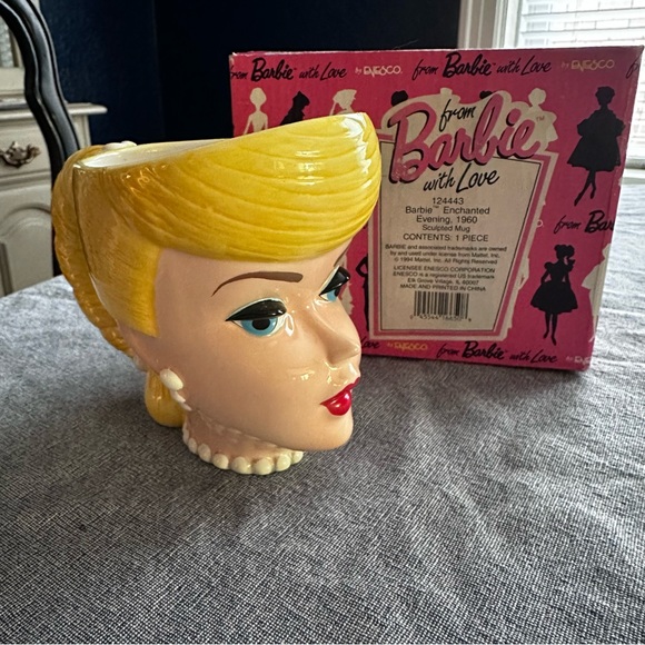 Barbie head Vase/Mug 1994 - Picture 1 of 10